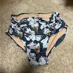 Kortni Jeane Maternity bottoms ice cream floral
